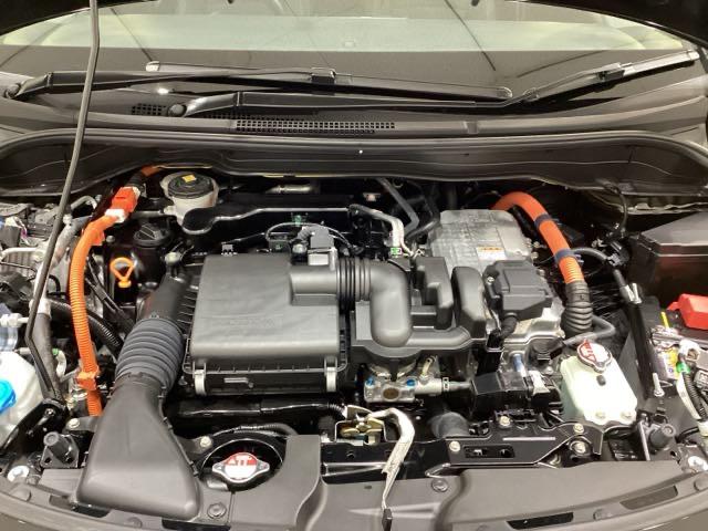 フィット ｅ：ＨＥＶホーム　純正メモリーナビ　ドライブレコーダー　キーレス　ホンダセンシング　クルーズコントロール　衝突軽減ブレーキ　横滑り防止　障害物センサー　バックカメラ　盗難防止　ＬＥＤヘッドライト　４ＷＤ（26枚目）