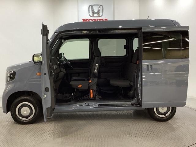 Ｎ－ＶＡＮ ファン　メモリーナビ　ドライブレコーダー　キーレス　ホンダセンシング　クルーズコントロール　衝突軽減ブレーキ　横滑り防止　障害物センサー　　バックカメラ　盗難防止　両側スライドドア　ＬＥＤヘッドライト　４ＷＤ（24枚目）