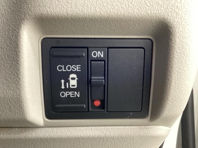 Ｎ－ＢＯＸ ベースグレード　純正メモリーナビ　ドライブレコーダー　片側電動スライドドア　ホンダセンシング　クルーズコントロール　衝突軽減ブレーキ　横滑り防止　障害物センサー　バックカメラ　ＬＥＤヘッドライト　４ＷＤ（17枚目）