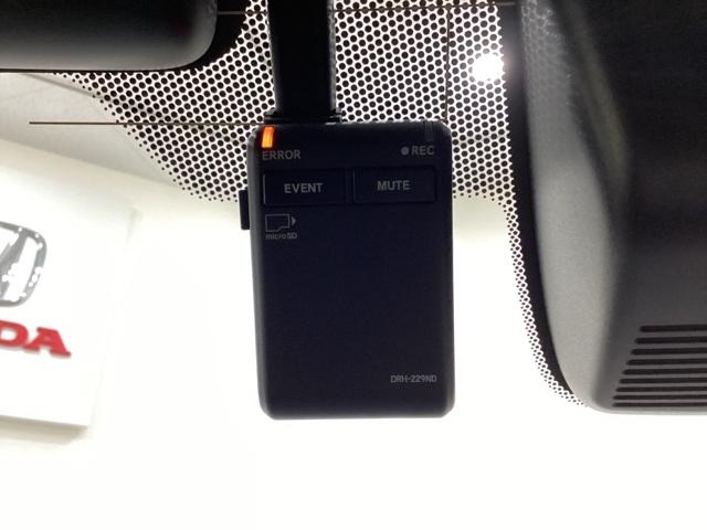 Ｎ－ＯＮＥ オリジナルスタイルプラスアーバン　純正メモリーナビ　ドライブレコーダー　シートヒーター　ホンダセンシング　クルーズコントロール　衝突軽減ブレーキ　横滑り防止　障害物センサー　バックカメラ　ＬＥＤヘッドライト　４ＷＤ（18枚目）