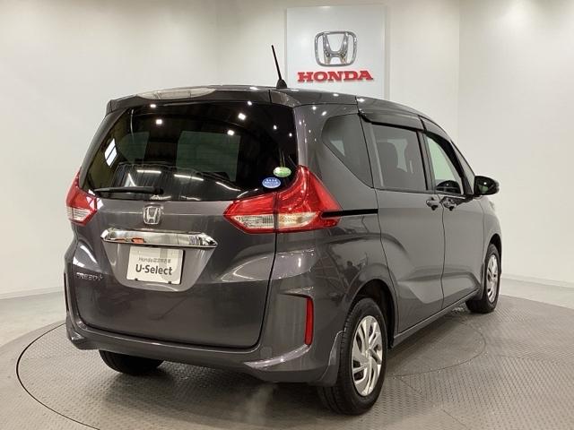 フリード+ G・ホンダセンシング 両側電動スライドドア シートヒーター キーレス ホンダセンシング クルーズコントロール 衝突軽減ブレーキ 横滑り防止 バックカメラ 盗難防止 ディスプレイオーディオ LEDヘッドライト 4WD(3枚目)