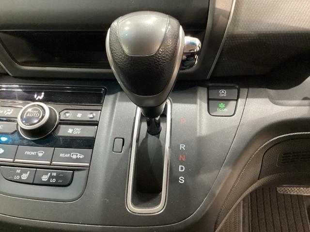 フリード+ G・ホンダセンシング 両側電動スライドドア シートヒーター キーレス ホンダセンシング クルーズコントロール 衝突軽減ブレーキ 横滑り防止 バックカメラ 盗難防止 ディスプレイオーディオ LEDヘッドライト 4WD(8枚目)