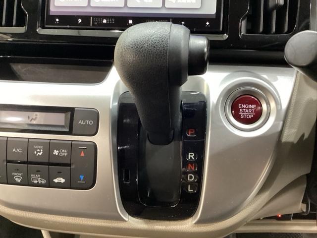 N-WGN G 社外ナビ シートヒーター 社外ドライブレコーダー いまコレ+新品フロアマット付き 横滑り防止 バックカメラ 盗難防止 4WD(10枚目)