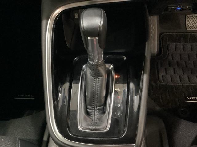 ヴェゼル e:HEVZ 純正アルミホイール ドライブレコーダー シートヒーター 電動リアゲート いまコレ+新品フロアマット付 ホンダセンシング クルーズコントロール バックカメラ LEDヘッドライト 4WD(11枚目)