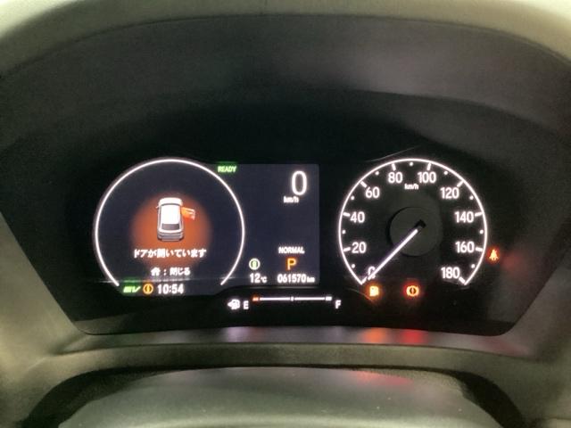 ヴェゼル e:HEVZ 純正アルミホイール ドライブレコーダー シートヒーター 電動リアゲート いまコレ+新品フロアマット付 ホンダセンシング クルーズコントロール バックカメラ LEDヘッドライト 4WD(15枚目)