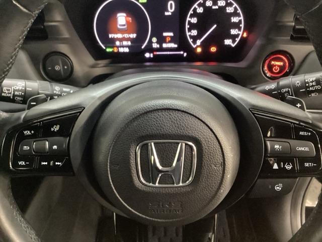 ヴェゼル e:HEVZ 純正アルミホイール ドライブレコーダー シートヒーター 電動リアゲート いまコレ+新品フロアマット付 ホンダセンシング クルーズコントロール バックカメラ LEDヘッドライト 4WD(16枚目)