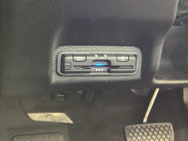 ヴェゼル e:HEVZ 純正アルミホイール ドライブレコーダー シートヒーター 電動リアゲート いまコレ+新品フロアマット付 ホンダセンシング クルーズコントロール バックカメラ LEDヘッドライト 4WD(19枚目)