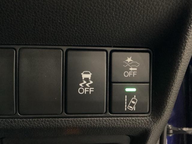 ステップワゴンスパーダ ｅ：ＨＥＶスパーダＧ・ＥＸホンダセンシング　純正メモリーナビ　純正アルミホイール　社外ドライブレコーダー　いまコレ＋新品フロアマット付　シートヒーター　両側電動スライドドア　ホンダセンシング　クルーズコントロール　バックカメラ（18枚目）