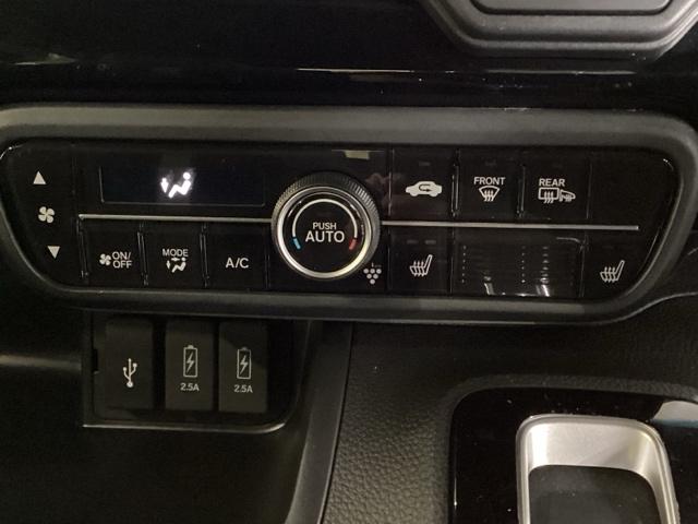 N-BOXカスタム Lターボ 純正メモリーナビ 純正アルミホイール エンジンスターター シートヒーター 両側電動スライドドア ホンダセンシング クルーズコントロール 衝突軽減ブレーキ 横滑り防止 障害物センサー バックカメラ(10枚目)