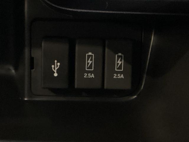 N-BOXカスタム Lターボ 純正メモリーナビ 純正アルミホイール エンジンスターター シートヒーター 両側電動スライドドア ホンダセンシング クルーズコントロール 衝突軽減ブレーキ 横滑り防止 障害物センサー バックカメラ(11枚目)