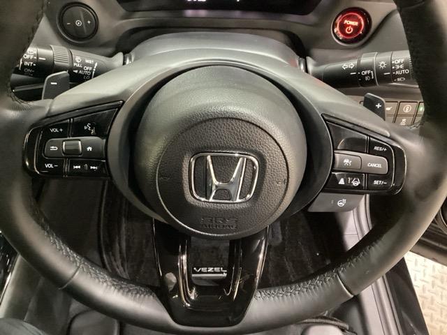 ヴェゼル e:HEVZ 純正メモリーナビ 純正アルミホイール ドライブレコーダー 電動リアゲート シートヒーター ホンダセンシング クルーズコントロール 衝突軽減ブレーキ 横滑り防止 バックカメラ LEDヘッドライト(15枚目)