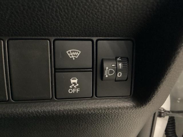 フィット e:HEVホーム コネクトディスプレイ ドライブレコーダー ホンダセンシング クルーズコントロール 衝突軽減ブレーキ 横滑り防止 障害物センサー バックカメラ 盗難防止 LEDヘッドライト 4WD(17枚目)