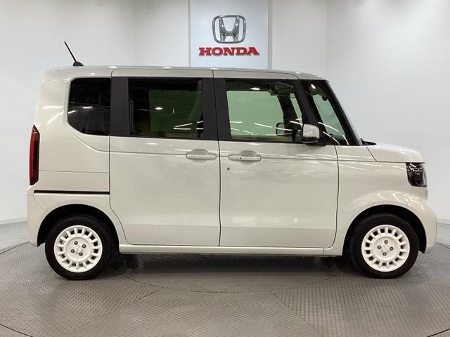 Ｎ－ＢＯＸ ベースグレード　純正メモリーナビ　純正アルミホイール　エンジンスターター　ドライブレコーダー　両側電動スライドドア　シートヒーター　いまコレ＋新品フロアマット付き　ホンダセンシング　クルーズコントロール（6枚目）