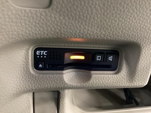 Ｎ－ＢＯＸ Ｇホンダセンシング　社外ナビ　社外アルミホイール　両側スライドドア　シートヒーター　いまコレ＋新品フロアマット付き　衝突軽減ブレーキ　横滑り防止　バックカメラ　盗難防止　ＬＥＤヘッドライト　４ＷＤ（17枚目）