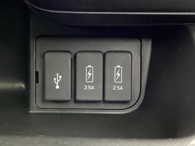 Ｎ－ＢＯＸカスタム Ｌ　純正メモリーナビ　純正アルミホイール　片側電動スライドドア　シートヒーター　いまコレ＋新品フロアマット付　ホンダセンシング　クルーズコントロール　衝突軽減ブレーキ　横滑り防止　バックカメラ（12枚目）