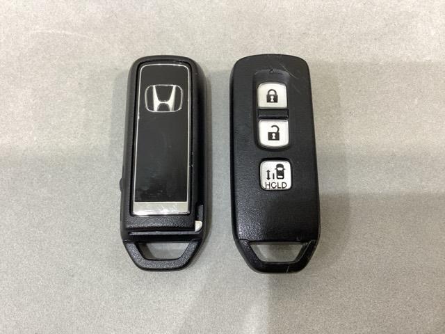 Ｎ－ＢＯＸカスタム Ｌ　純正メモリーナビ　純正アルミホイール　片側電動スライドドア　シートヒーター　いまコレ＋新品フロアマット付　ホンダセンシング　クルーズコントロール　衝突軽減ブレーキ　横滑り防止　バックカメラ（15枚目）