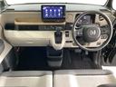 車内は光触媒抗菌消臭施工済です。インパネ周りはスタイリッシュなデザインで機能や装備も充実しています。グローブボックスやカップホルダーのほかにトレーなどたくさんの収納スペースが付いています。