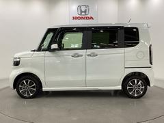 購入後も自社指定整備工場完備でお客様の愛車をしっかりサポート致します！御納車時には安全かつ安心してお乗り頂けるようホンダ専門知識を持つ整備スタッフが点検・整備・装備も説明をしてお渡ししております。 4