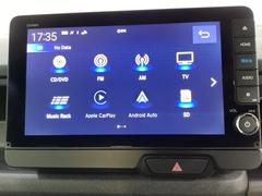 ナビゲーションはフルセグＴＶ、インターナビ対応のＧａｔｈｅｒｓ純正メモリーナビを搭載しています。Ｂｌｕｅｔｏｏｔｈオーディオ機能がありますので、スマートフォンなどの音楽も再生できます。 7