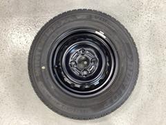 ���Ҥˤƥǥ����Ի������夷�Ƥ�����󥷡�������Ѥ���ť����åȥ쥹������ܥۥ����룴�ܥ��åȤ��Ѱ��פ��ޤ������ʣ�������ǯ����������ܥۥ�����ϸ����Ϥ����ݾ��оݳ��Ǥ��� 3