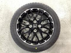 ���Ҥˤƥǥ����Ի������夷�Ƥ�����󥷡�������Ѥ���ť����åȥ쥹������ܥۥ����룴�ܥ��åȤ��Ѱ��פ��ޤ������ʣ�������ǯ����������ܥۥ�����ϸ����Ϥ����ݾ��оݳ��Ǥ��� 3