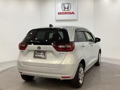 【Ｈｏｎｄａ認定中古車Ｕ−Ｓｅｌｅｃｔ】　は３つの安心をお約束します。　１　Ｈｏｎｄａのプロが整備した安心。２　第三者機関がチェックした安心。　３　購入後もＨｏｎｄａが保証する安心。 5