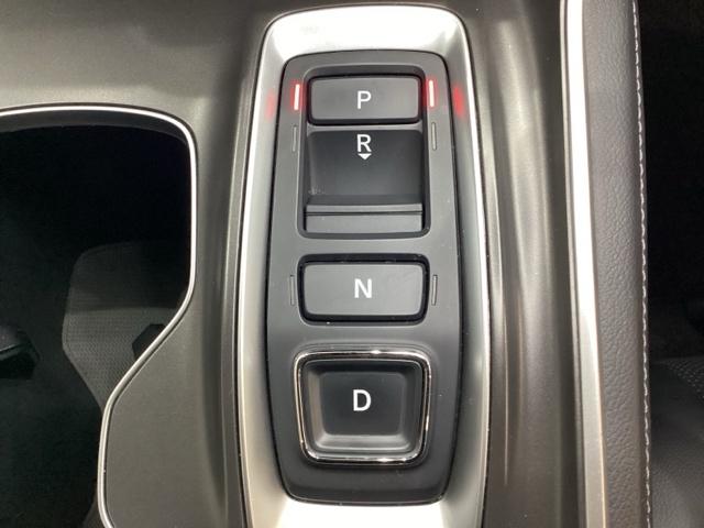 アコード EX 純正アルミホイール エンジンスターター ドライブレコーダー 電動シート サンルーフ シートヒーターホンダセンシング 衝突軽減ブレーキ 横滑り防止 障害物センサー バックカメラ LEDヘッドライト(8枚目)