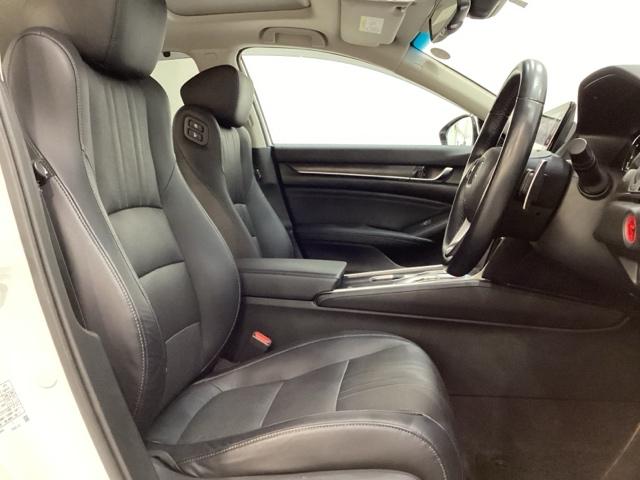 アコード EX 純正アルミホイール エンジンスターター ドライブレコーダー 電動シート サンルーフ シートヒーターホンダセンシング 衝突軽減ブレーキ 横滑り防止 障害物センサー バックカメラ LEDヘッドライト(21枚目)