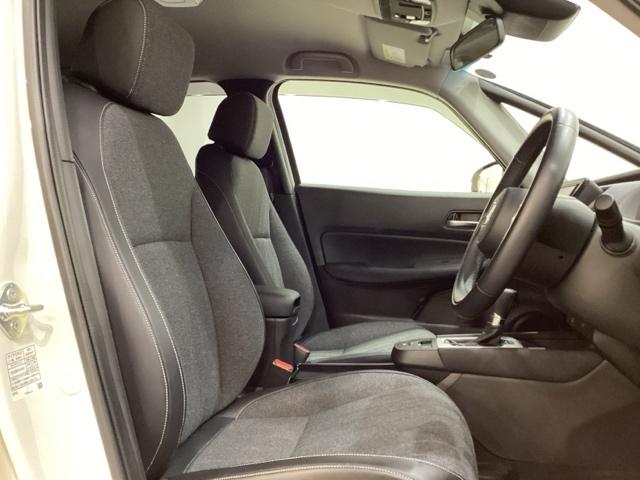 フィット ｅ：ＨＥＶホーム　ドライブレコーダー　キーレス　スマートキー　ホンダセンシング　クルーズコントロール　衝突軽減ブレーキ　横滑り防止　障害物センサー　盗難防止　ＬＥＤヘッドライト　４ＷＤ（18枚目）