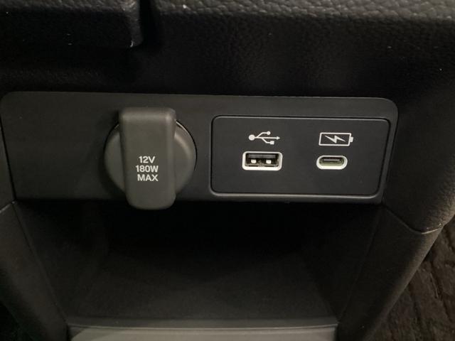 ステップワゴン スパーダプレミアムライン　純正メモリーナビ　純正アルミホイール　ドライブレコーダー　シートヒーター　電動リアゲート　両側電動スライドドア　ホンダセンシング　クルーズコントロール　全周囲カメラ　ＬＥＤヘッドライト　４ＷＤ（21枚目）