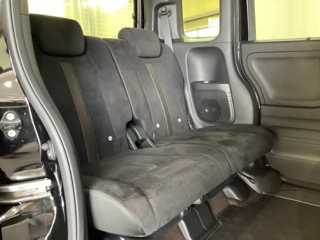 N-BOXカスタム G・Lホンダセンシング 4WD 光触媒抗菌消臭施工済 純正メモリーナビ フルセグTV バックモニター 左側電動スライドドア 衝突被害軽減ブレーキ レーンキープアシスト(19枚目)