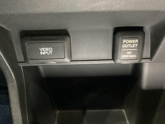 フリード ＧエアロＬパッケージ　４ＷＤ　光触媒抗菌消臭施工済　純正ＨＤＤナビ　バックモニター　左側電動スライドドア　オートエアコン　キーレス　横滑り防止（14枚目）