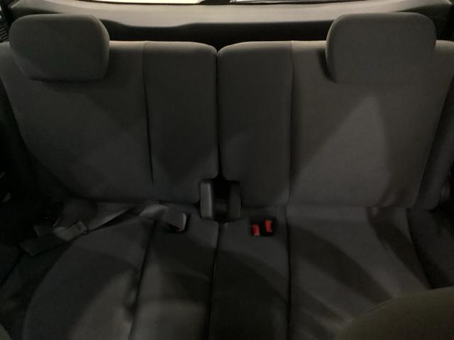 フリード ＧエアロＬパッケージ　４ＷＤ　光触媒抗菌消臭施工済　純正ＨＤＤナビ　バックモニター　左側電動スライドドア　オートエアコン　キーレス　横滑り防止（17枚目）