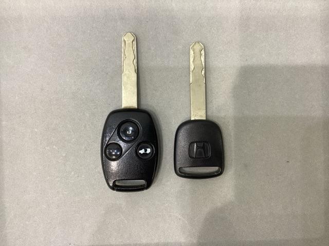 フリードスパイク Ｇジャストセレクション＋　光触媒抗菌消臭施工済（10枚目）
