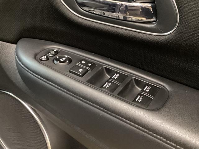 ヴェゼル ハイブリッドＺ・ホンダセンシング　光触媒抗菌消臭施工済　ドラレコ　ナビ　シートヒーター　ＭＴモード　ＥＴＣ（21枚目）