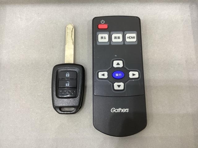 ステップワゴン Ｂ　光触媒抗菌消臭施工済（13枚目）