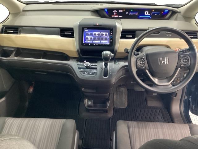 フリード Ｇ　純正メモリーナビ　純正アルミホイール　エンジンスターター　いまコレ＋新品フロアマット付　両側電動スライドドア　ホンダセンシング　クルーズコントロール　バックカメラ　ＬＥＤヘッドライト　４ＷＤ（8枚目）