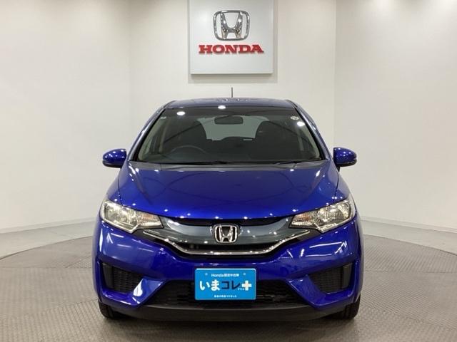 フィット １３Ｇ・Ｆパッケージ　純正メモリーナビ　キーレス　　いまコレ＋新品フロアマット付　横滑り防止　盗難防止　４ＷＤ　純正スチールホイール　スマートキー　キーレスエントリー　アイドリングストップ（4枚目）