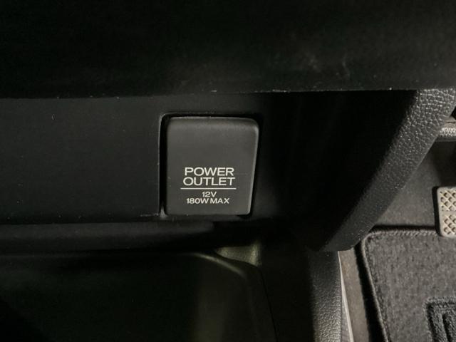 フィット １３Ｇ・Ｆパッケージ　純正メモリーナビ　キーレス　　いまコレ＋新品フロアマット付　横滑り防止　盗難防止　４ＷＤ　純正スチールホイール　スマートキー　キーレスエントリー　アイドリングストップ（15枚目）