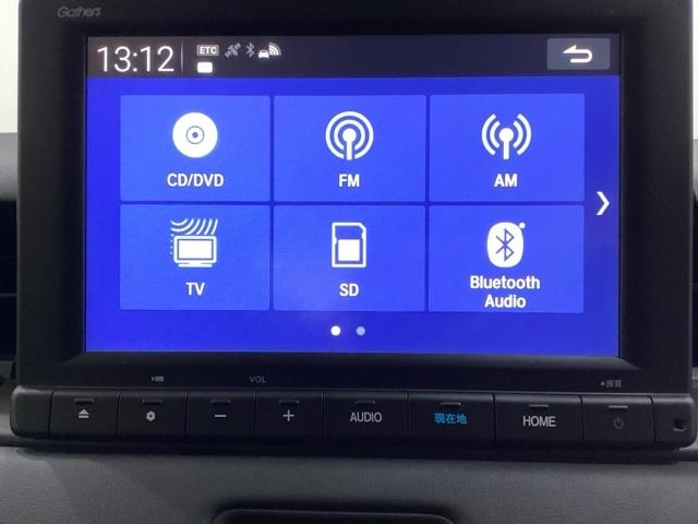 ヴェゼル ｅ：ＨＥＶＸ　ＥＴＣ　純正メモリーナビ　純正アルミホイール　シートヒーター　クルーズコントロール　横滑り防止　障害物センサー　バックカメラ　キーレス　４ＷＤ　ＬＥＤヘッドライト　ホンダセンシング（7枚目）