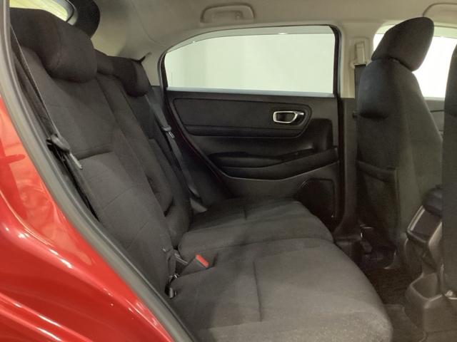 ヴェゼル ｅ：ＨＥＶＸ　ＥＴＣ　純正メモリーナビ　純正アルミホイール　シートヒーター　クルーズコントロール　横滑り防止　障害物センサー　バックカメラ　キーレス　４ＷＤ　ＬＥＤヘッドライト　ホンダセンシング（20枚目）