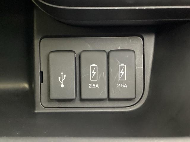 Ｎ－ＢＯＸカスタム Ｌ　４ＷＤ　純正メモリーナビ　フルセグＴＶ　Ｂｌｕｅｔｏｏｔｈ　片側電動スライドドア　純正アルミホイール　ドライブレコーダー　バックカメラ　シートヒーター　純正エンジンスターター　障害物センサー（10枚目）