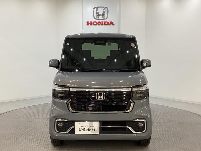 Ｎ－ＢＯＸカスタム コーディネートスタイル　純正メモリーナビ　純正アルミホイール　ドライブレコーダー　シートヒーター　両側電動スライドドア　ホンダセンシング　クルーズコントロール　衝突軽減ブレーキ　バックカメラ　ＬＥＤヘッドライト　４ＷＤ（4枚目）