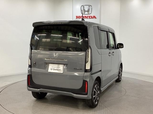 Ｎ－ＢＯＸカスタム コーディネートスタイル　純正メモリーナビ　純正アルミホイール　ドライブレコーダー　シートヒーター　両側電動スライドドア　ホンダセンシング　クルーズコントロール　衝突軽減ブレーキ　バックカメラ　ＬＥＤヘッドライト　４ＷＤ（5枚目）