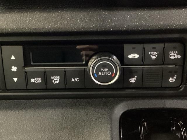 Ｎ－ＢＯＸカスタム コーディネートスタイル　純正メモリーナビ　純正アルミホイール　ドライブレコーダー　シートヒーター　両側電動スライドドア　ホンダセンシング　クルーズコントロール　衝突軽減ブレーキ　バックカメラ　ＬＥＤヘッドライト　４ＷＤ（13枚目）