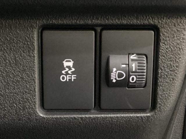 Ｎ－ＢＯＸカスタム コーディネートスタイル　純正メモリーナビ　純正アルミホイール　ドライブレコーダー　シートヒーター　両側電動スライドドア　ホンダセンシング　クルーズコントロール　衝突軽減ブレーキ　バックカメラ　ＬＥＤヘッドライト　４ＷＤ（19枚目）