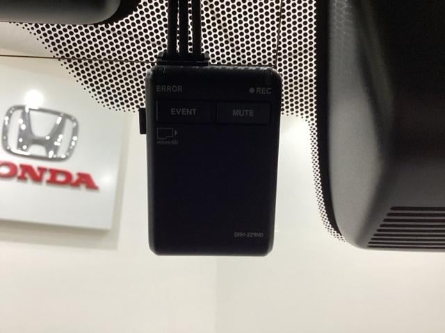 Ｎ－ＯＮＥ オリジナルスタイルプラスアーバン　純正メモリーナビ　ドライブレコーダー　シートヒーター　ホンダセンシング　クルーズコントロール　衝突軽減ブレーキ　横滑り防止　障害物センサー　盗難防止　バックカメラ　ＬＥＤヘッドライト　４ＷＤ（19枚目）