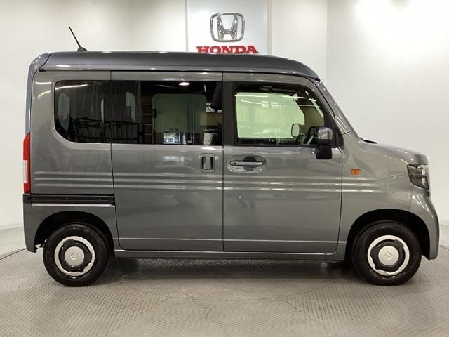 N-VAN+スタイル ファン 純正メモリーナビ エンジンスターター キーレスホンダセンシング クルーズコントロール 衝突軽減ブレーキ 横滑り防止 バックカメラ 盗難防止 LEDヘッドライト 4WD(4枚目)