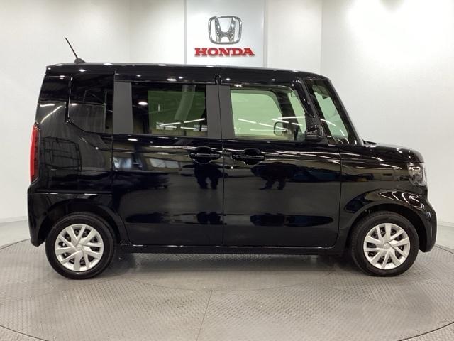 Ｎ－ＢＯＸ ベースグレード　純正メモリーナビ　ドライブレコーダー　シートヒーター　ホンダセンシング　クルーズコントロール　衝突軽減ブレーキ　横滑り防止　盗難防止　バックカメラ　両側電動スライドドア　ＬＥＤヘッドライト　４ＷＤ（6枚目）