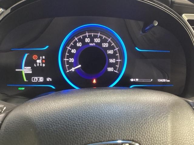 �n�C�u���b�g�Ԑ�p�̃��[�^�[�ł��B�����̃X�s�[�h���[�^�[��荶�E�̃T�u�f�X�v���C�ŔR��⓮�͓`�B�Ȃǂ̏�񂪌����悤�ɂȂ��Ă��܂��B